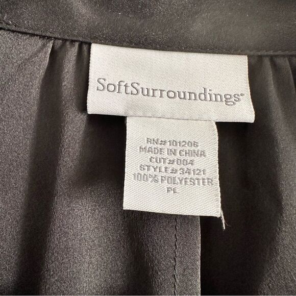 Soft Surroundings Black Tunic Blouse Deep V-Neck Collared Semi Sheer‎ Size LP - Picture 6 of 7